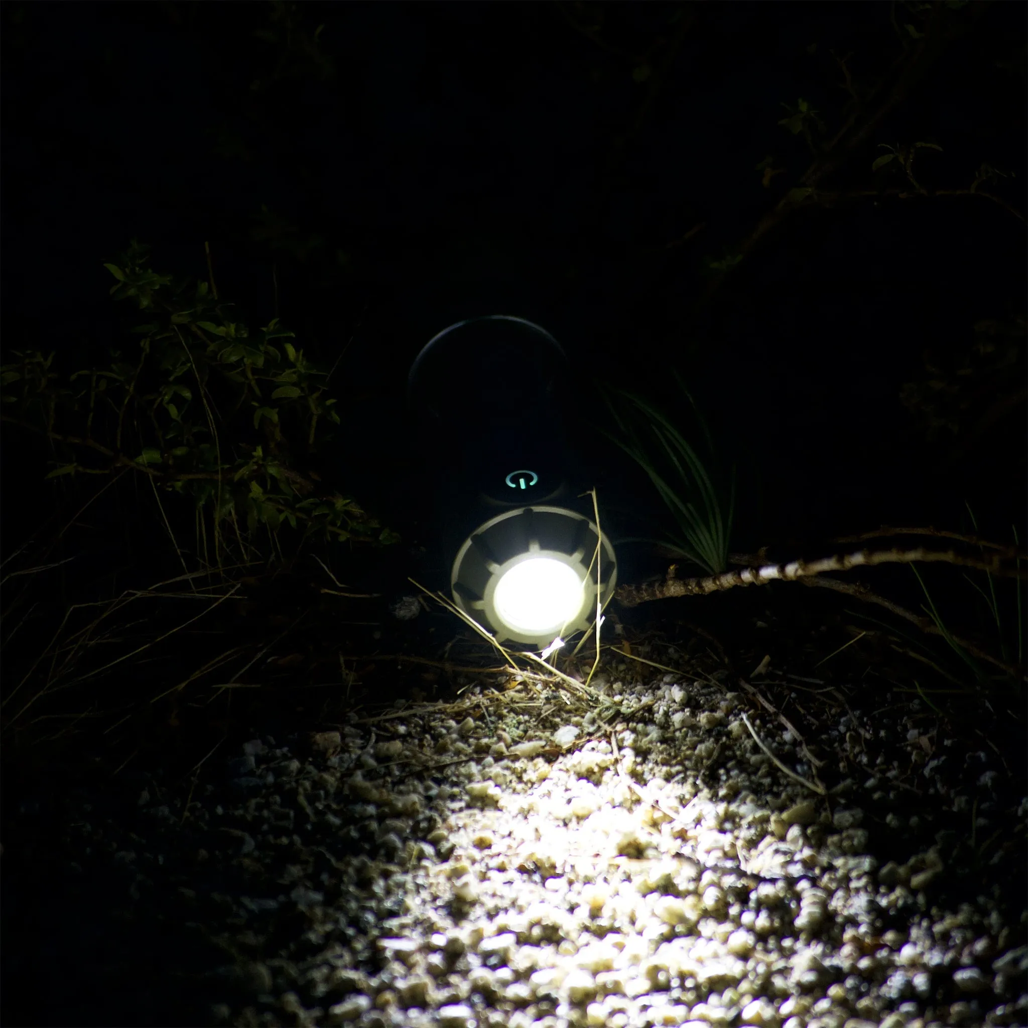 Mini Rechargeable Flashlight/Lantern