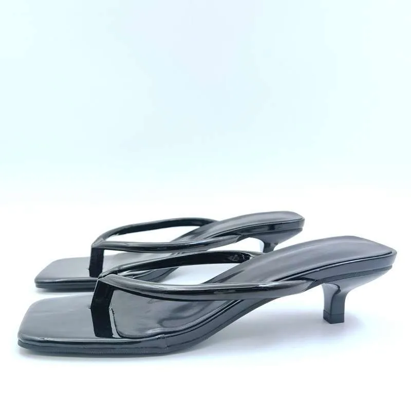 Square Clip-toe All-match Sandals